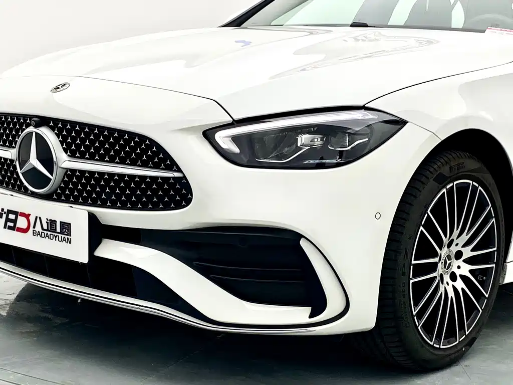 Mercedes-Benz C-Class — миниатюра 22
