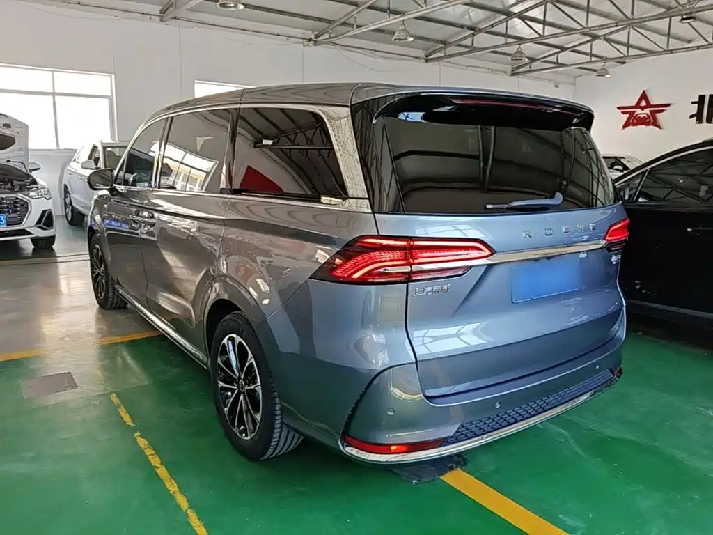 Roewe iMAX8 — миниатюра 5