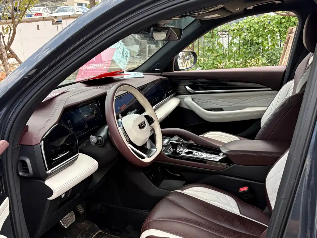 Geely Xingyue L — миниатюра 4