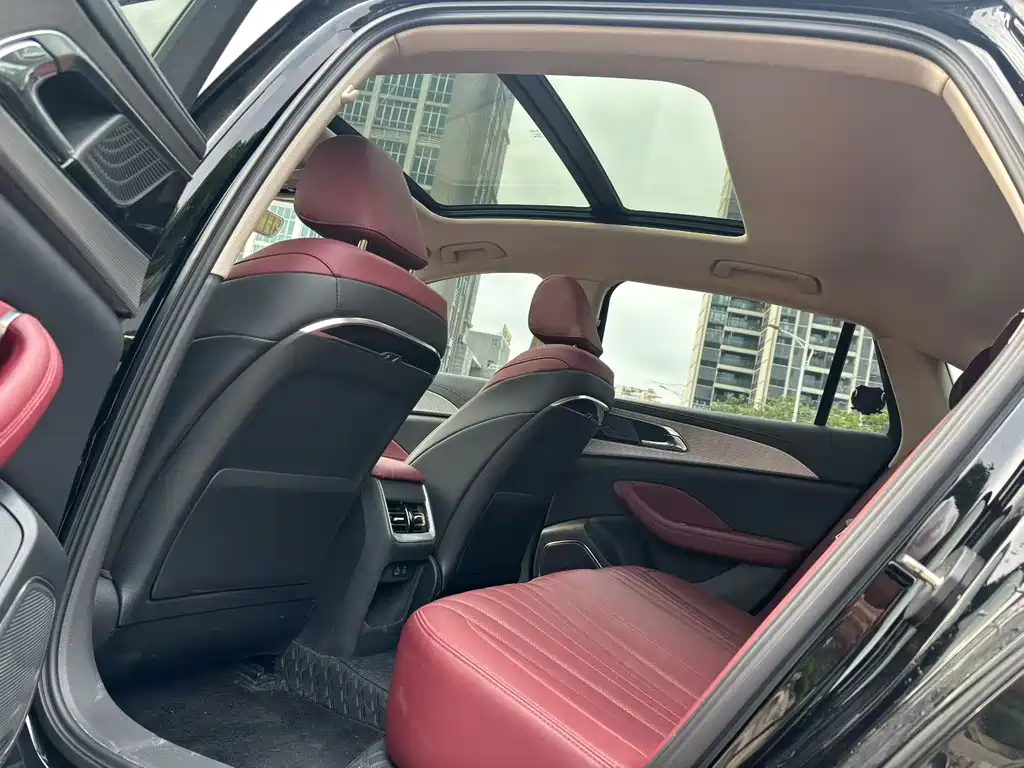 Hongqi Hongqi H5 — миниатюра 5