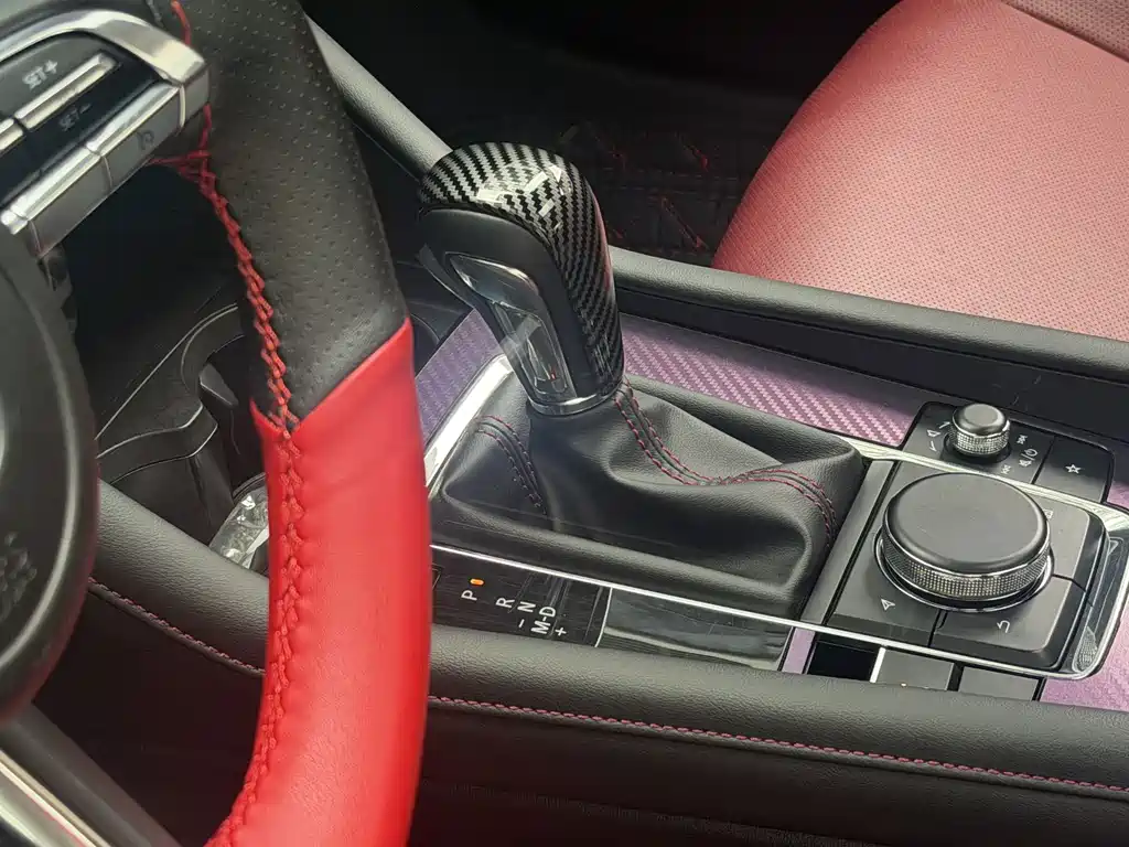 Mazda 3 Axela — миниатюра 10