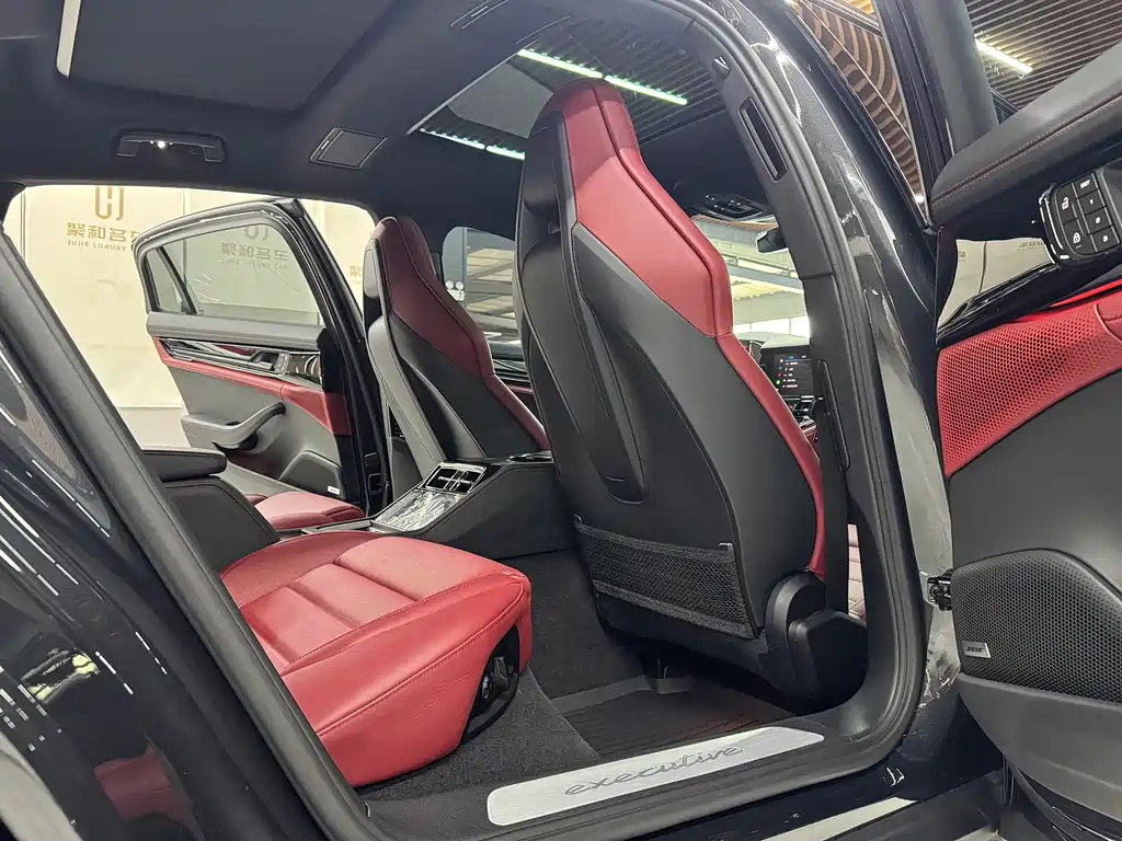 Porsche Panamera — миниатюра 10