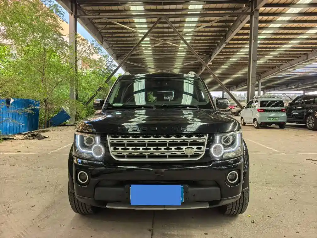 Land Rover Discovery — миниатюра 6