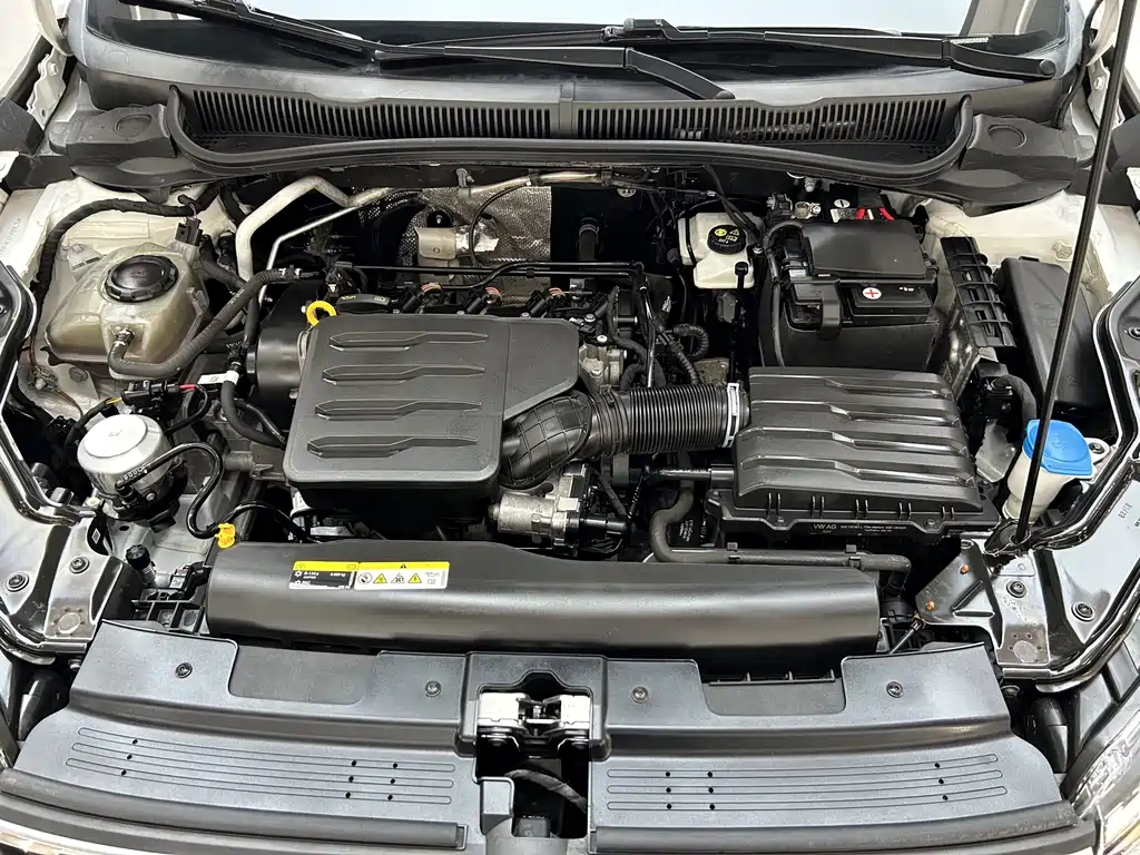 Volkswagen Lavida — миниатюра 9