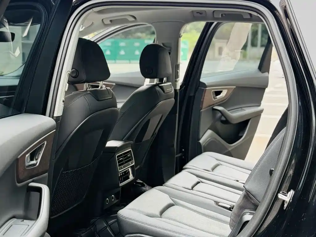Audi Q7 — фотографии объявления, Фото 10