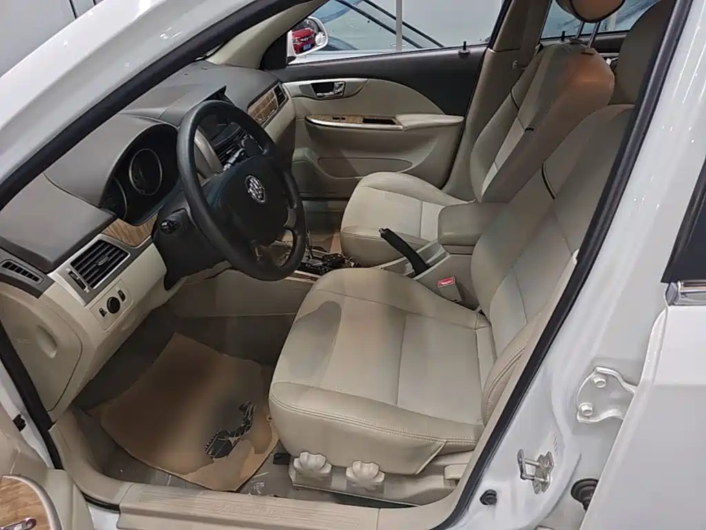 Buick Excelle — миниатюра 15