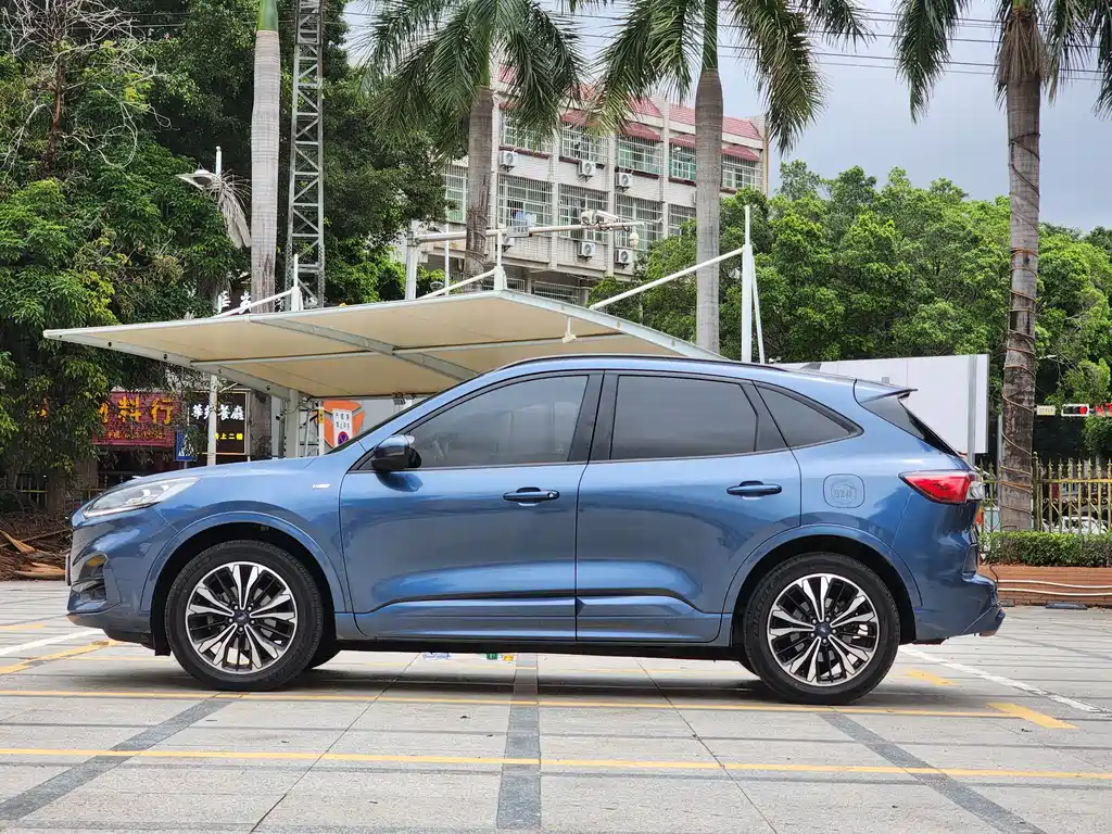 Ford Escape 2020 EcoBoost 245 ST-LINE