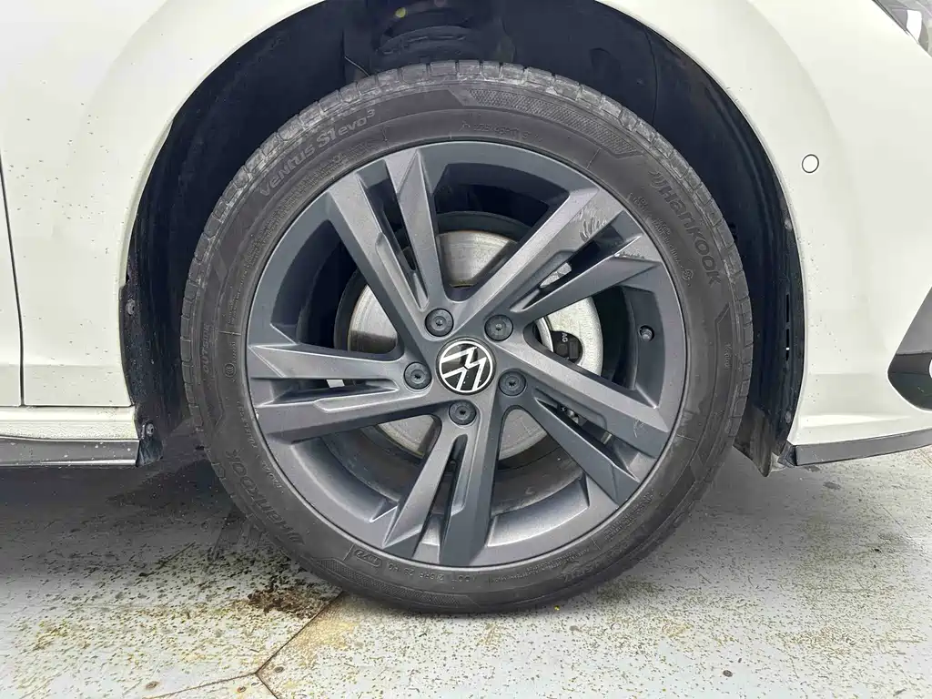 Volkswagen Golf — миниатюра 8