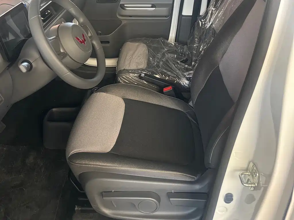 Wuling Zhiguang EV — миниатюра 9