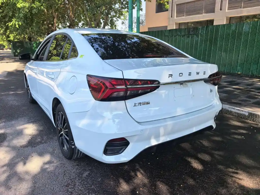 Roewe i5 — миниатюра 5