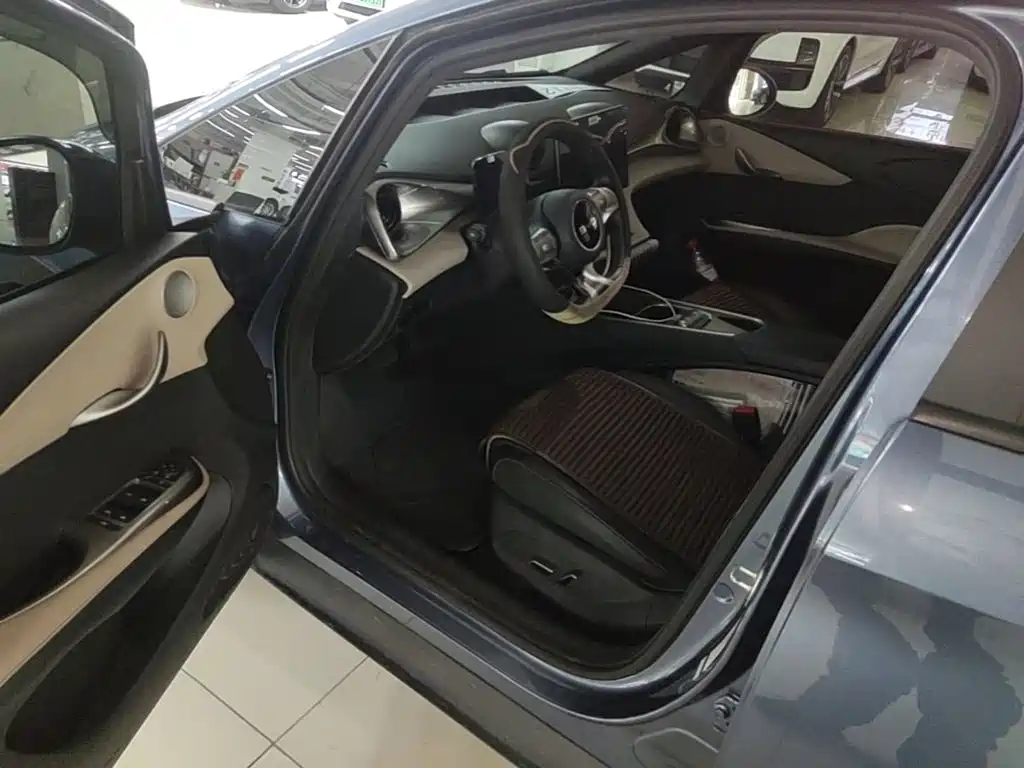 BYD Dolphin — миниатюра 16