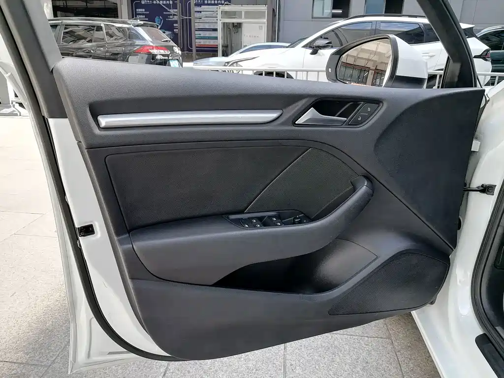 Audi A3 — миниатюра 9