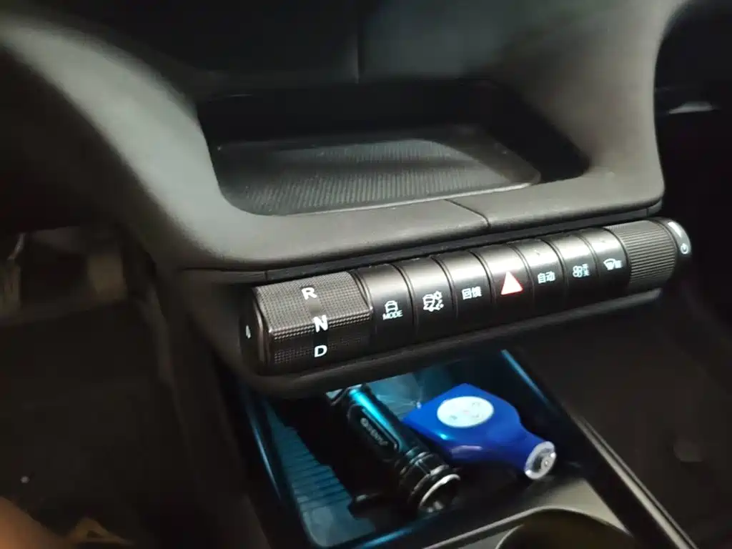 BYD Dolphin — миниатюра 14