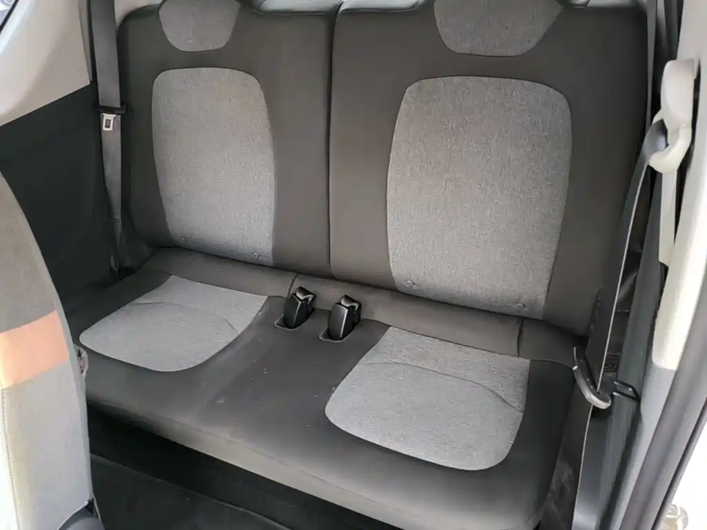 Wuling MINIEV — миниатюра 17