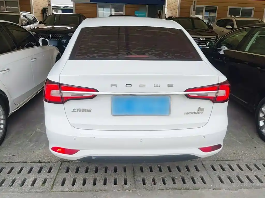 Roewe i5 — миниатюра 6