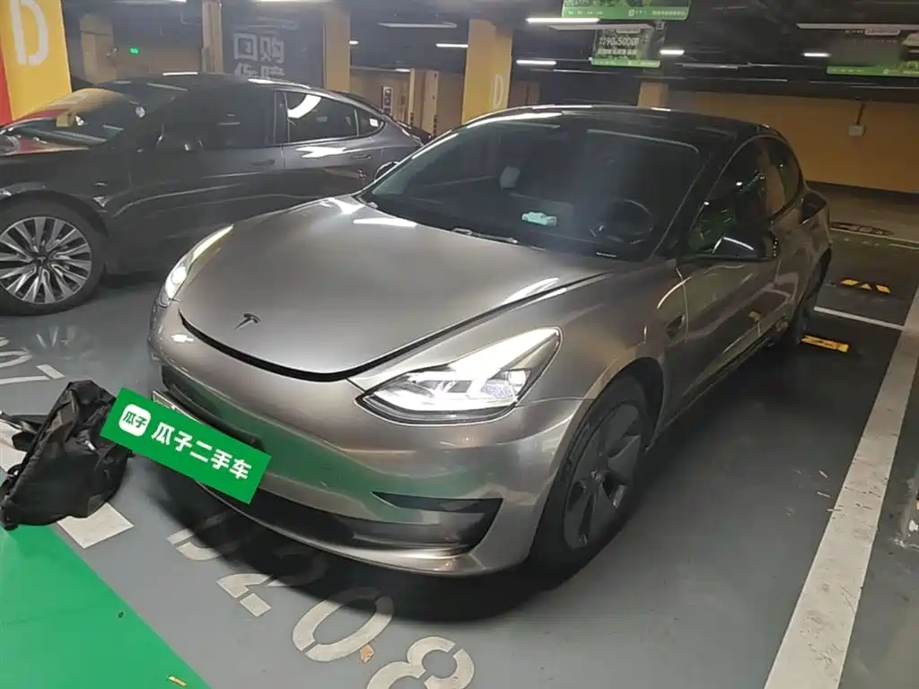 Tesla Model 3 2023