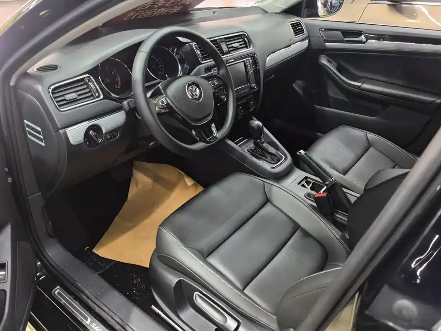 Volkswagen Sagitar — миниатюра 9