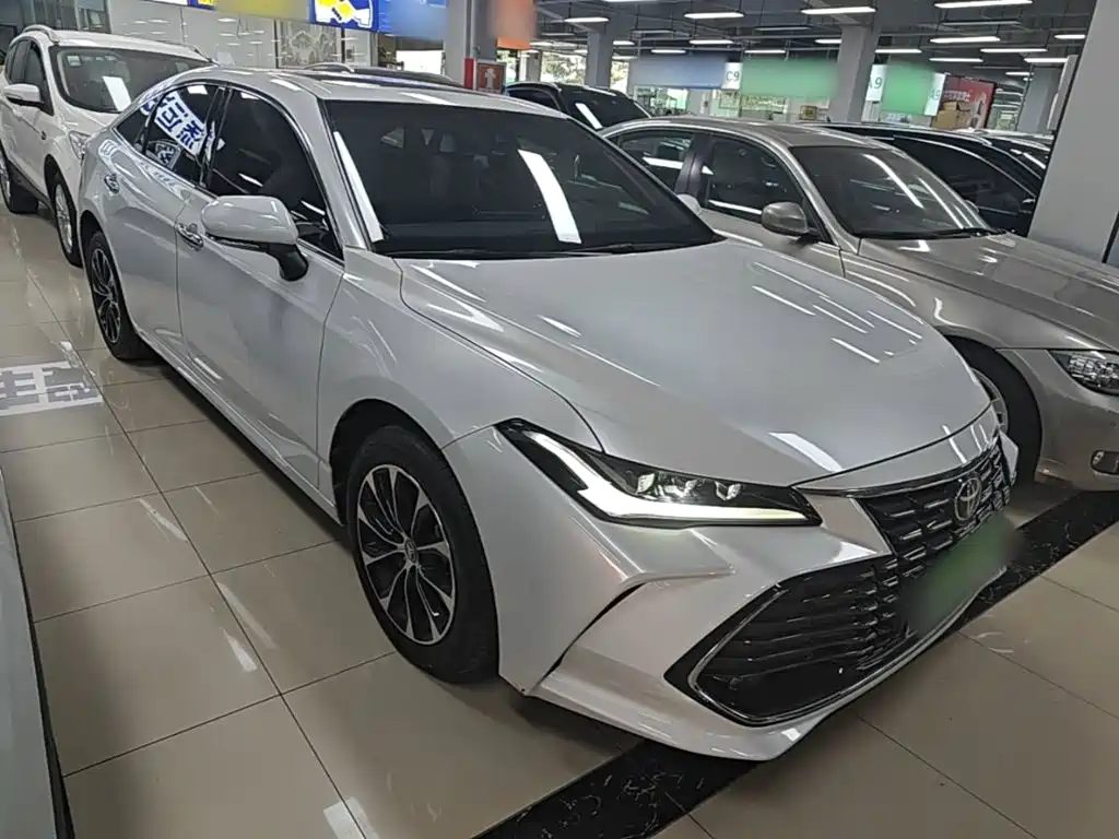 Toyota Avalon — миниатюра 4