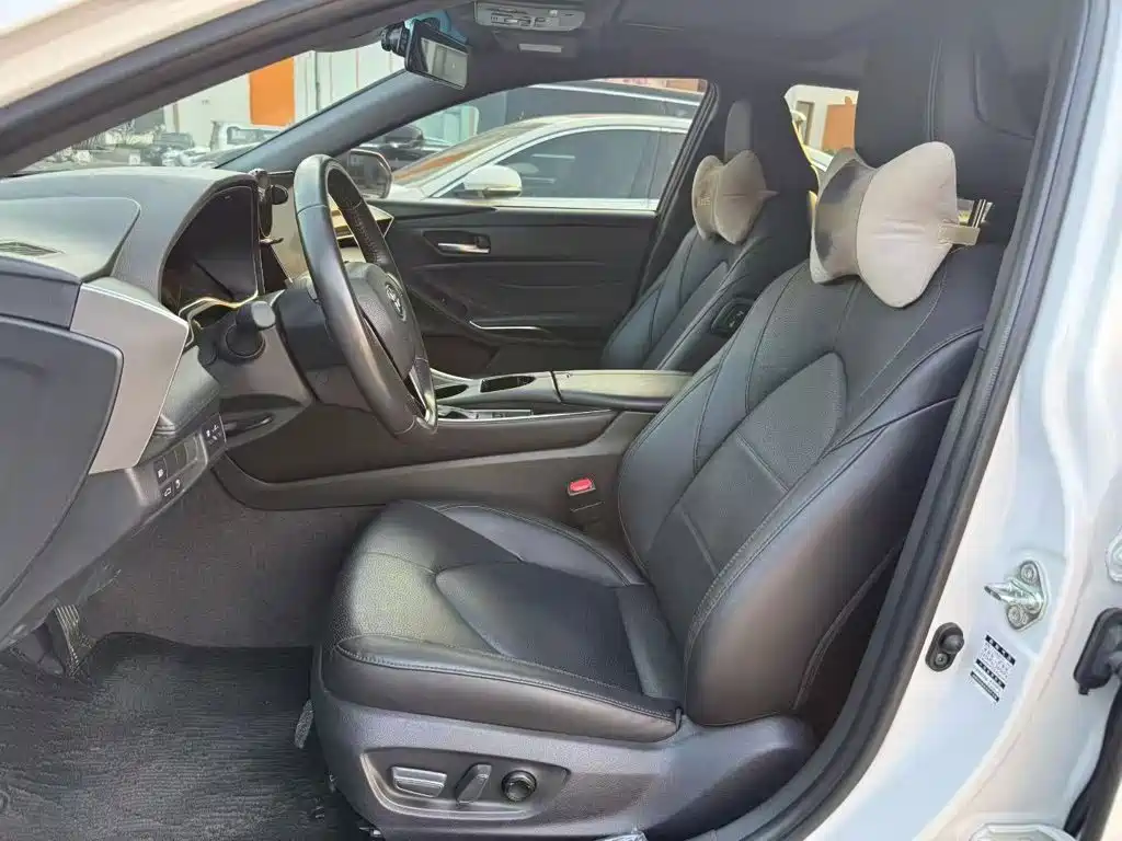 Toyota Avalon — миниатюра 15