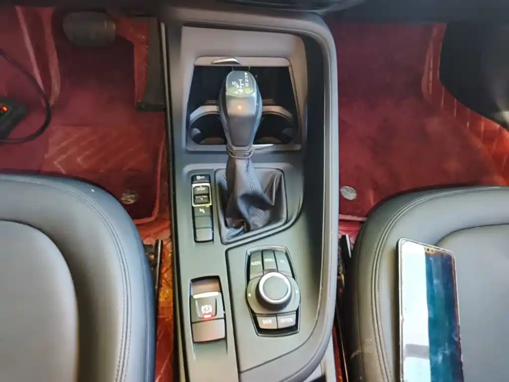 BMW X1 — миниатюра 14