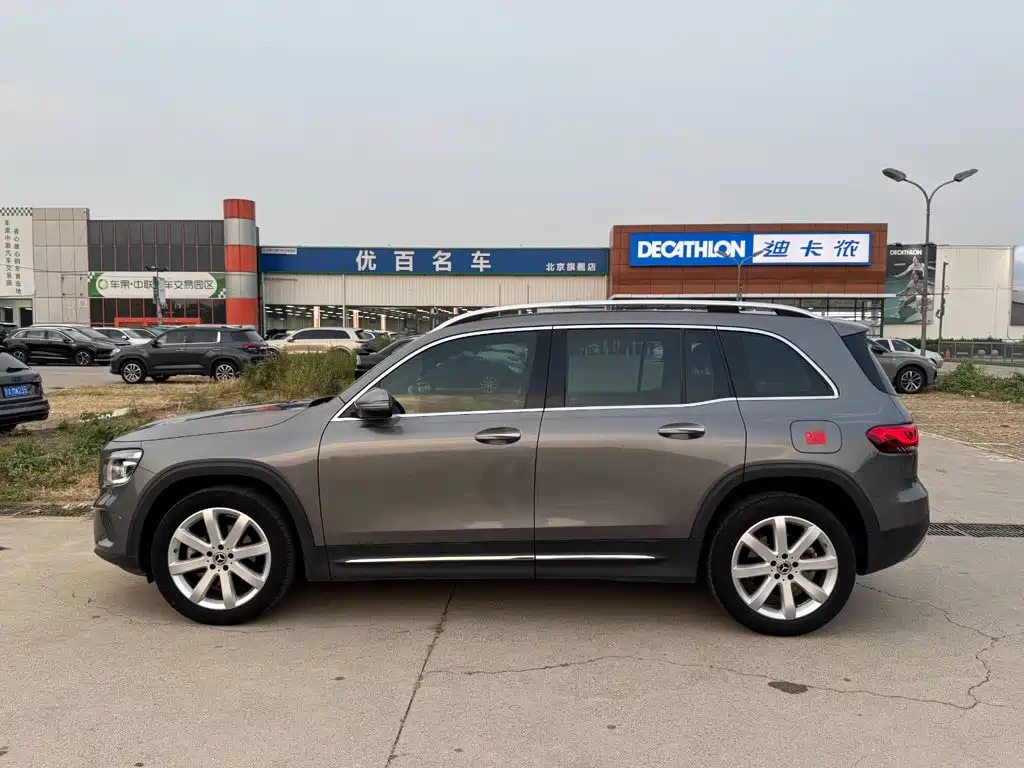 Mercedes-Benz GLB — миниатюра 7