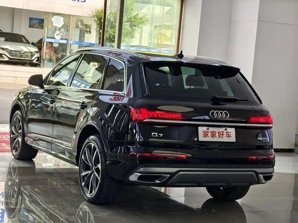 Audi Q7 — миниатюра 22