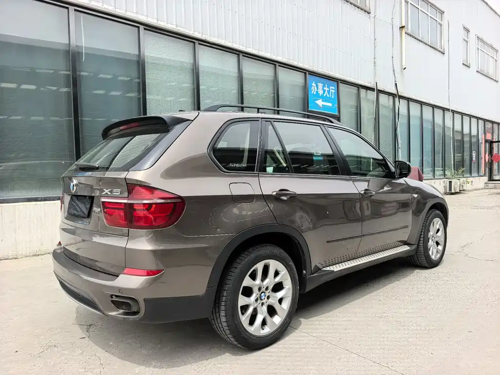 BMW X5 (Import) — миниатюра 4