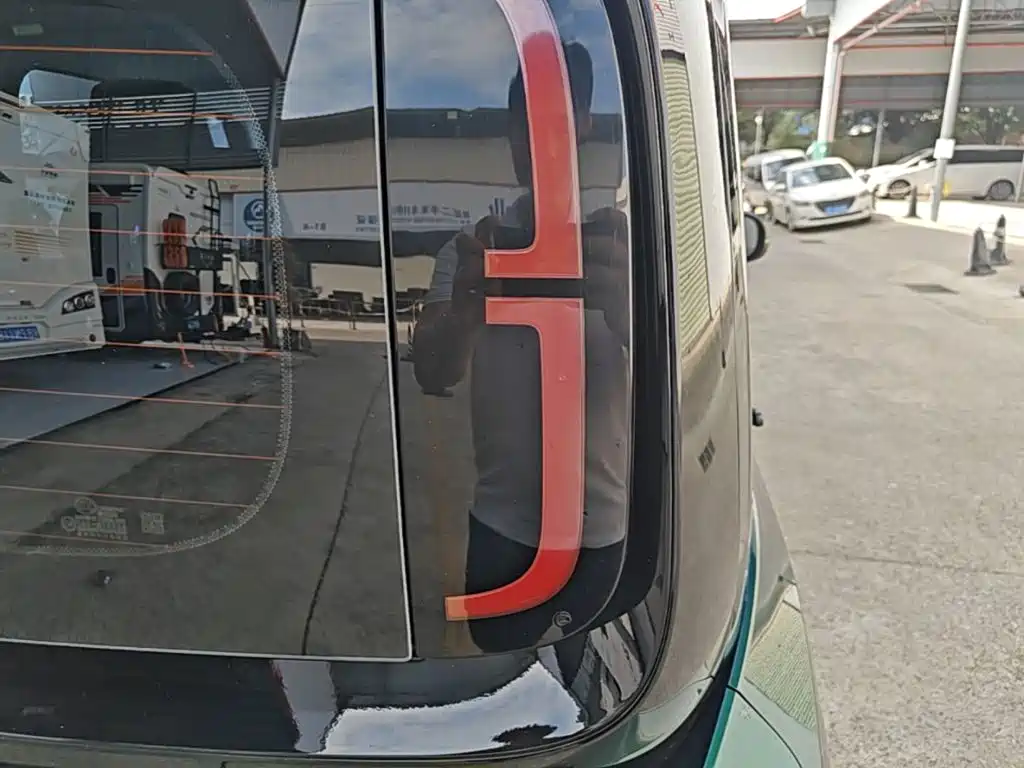 Baojun KiWi EV — миниатюра 8