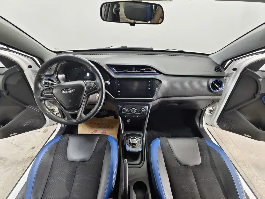Chery New Energy Tiggo 3xe — миниатюра 9
