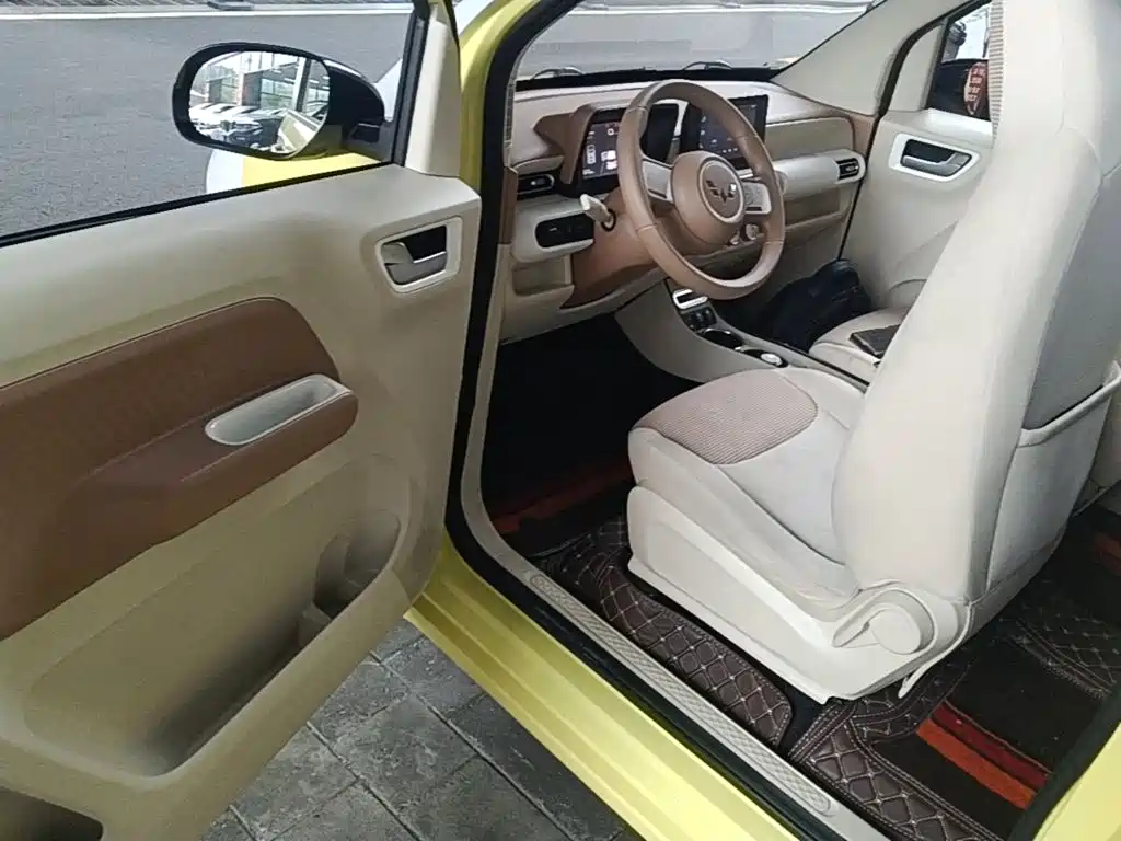 Wuling MINIEV — миниатюра 16