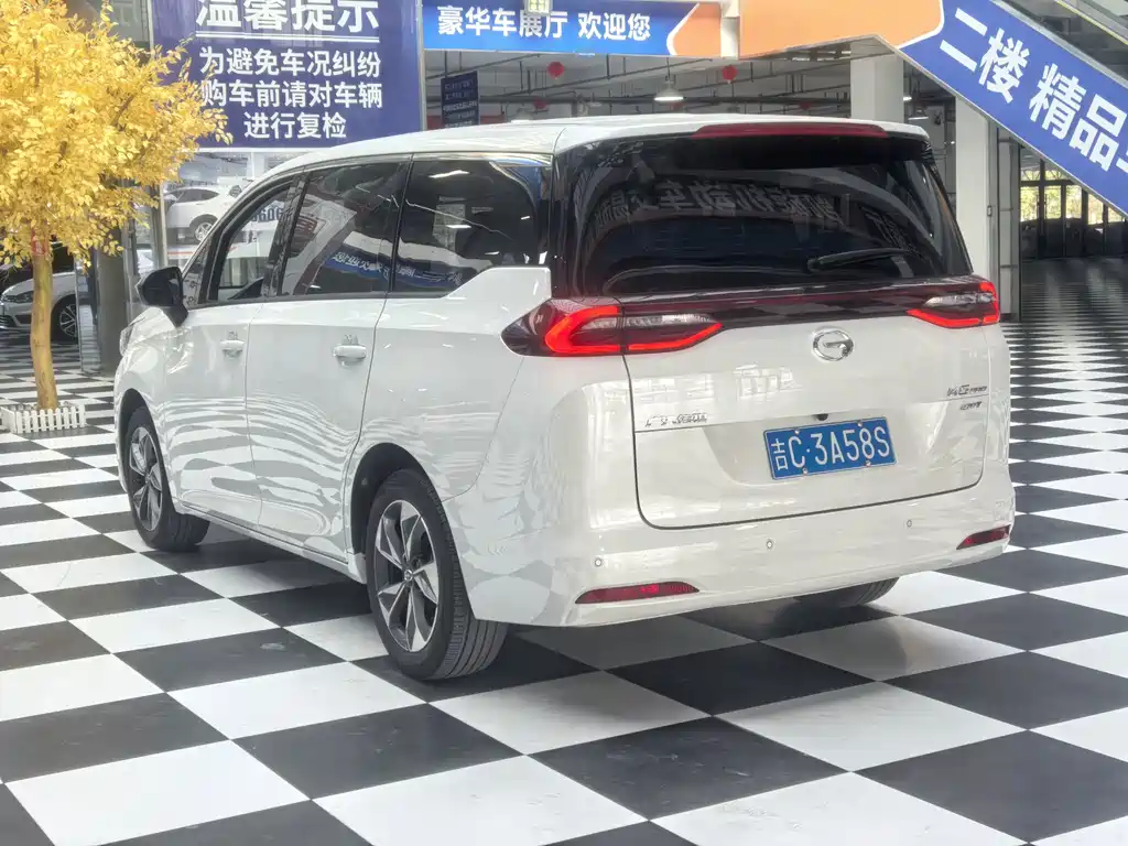GAC Motor Trumpchi M6 — миниатюра 4