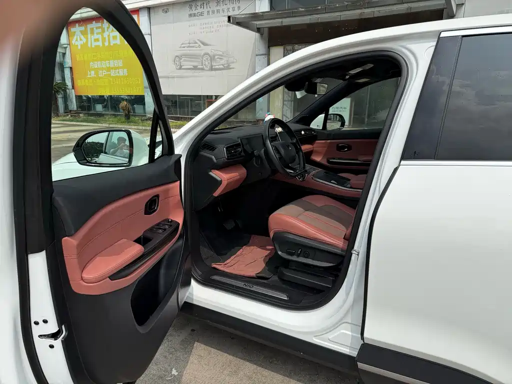 NIO EC6 — миниатюра 9