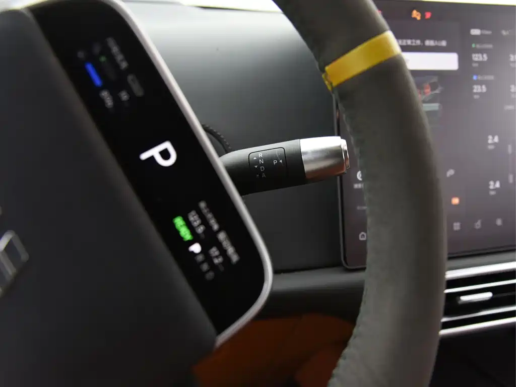 Li Auto Li L9 — миниатюра 12