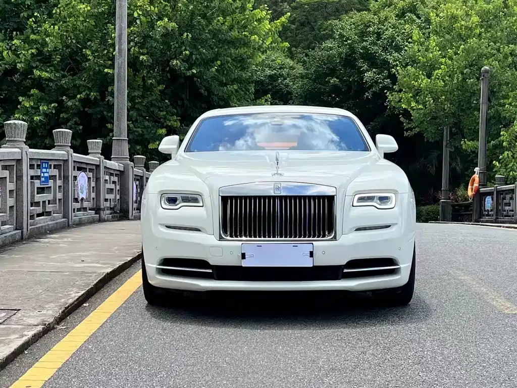 ROLLS-ROYCE PHANTOM