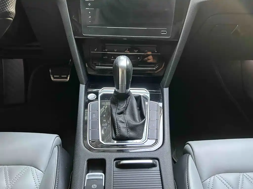 Volkswagen Magotan — миниатюра 13