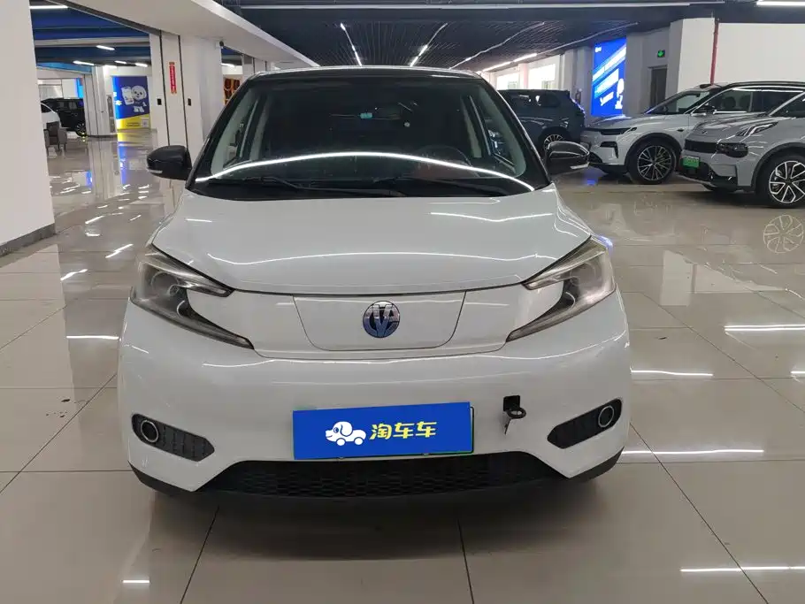 Dongfeng EV YOUNG Guang Xiaoxin — миниатюра 2