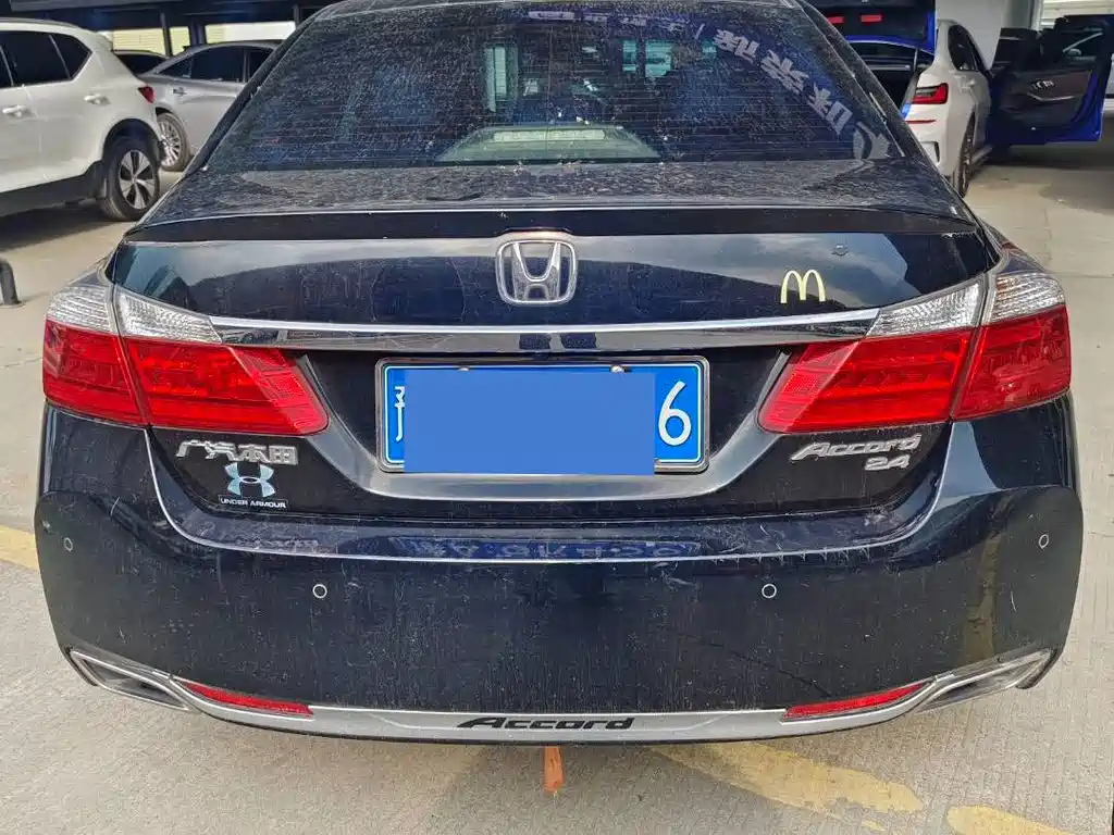 Honda Accord — миниатюра 4