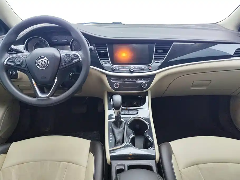Buick Verano — миниатюра 12