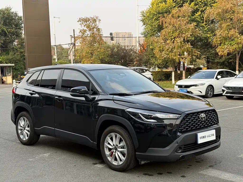 Toyota Corolla Cross — миниатюра 3