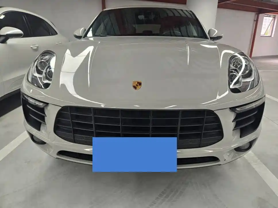Porsche Macan — миниатюра 2