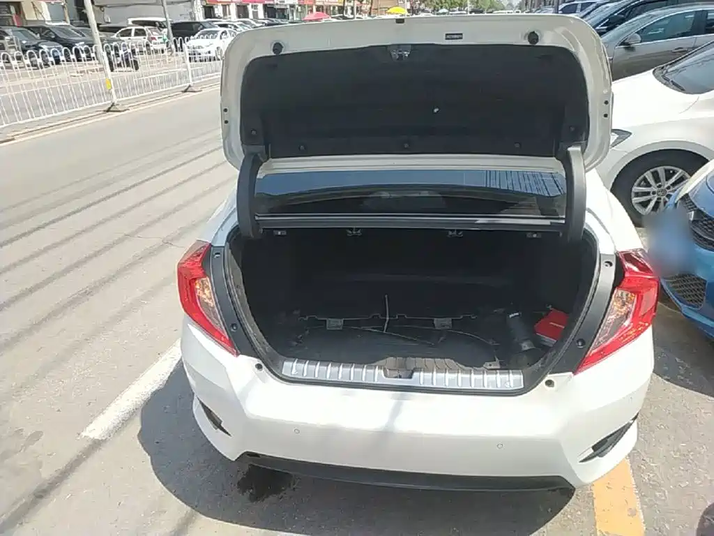 Honda Civic 2019 220TURBO CVT VI