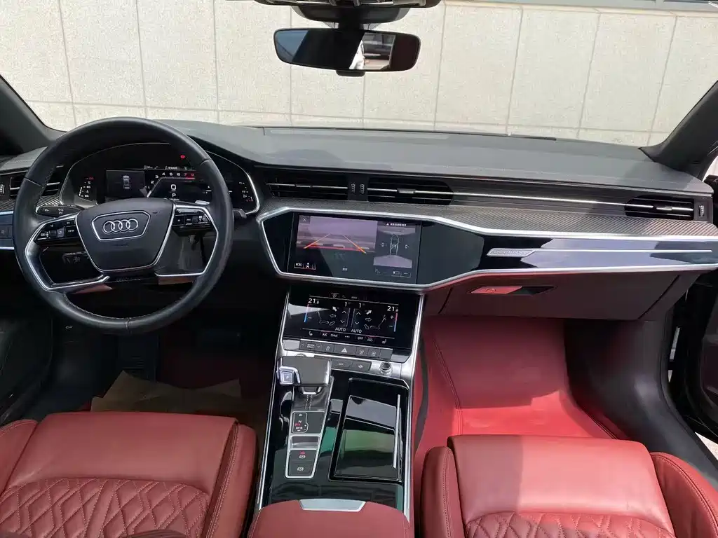 Audi A7L 2023 45 TFSI quattro S-line