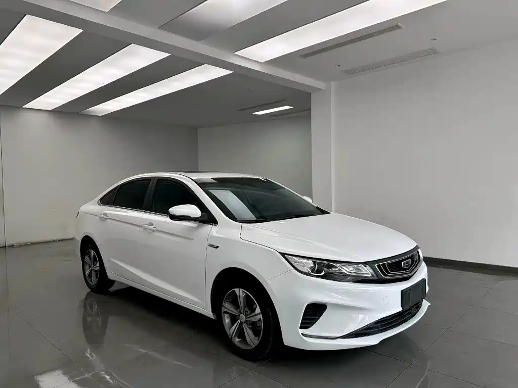 Geely Emgrand GL — миниатюра 3