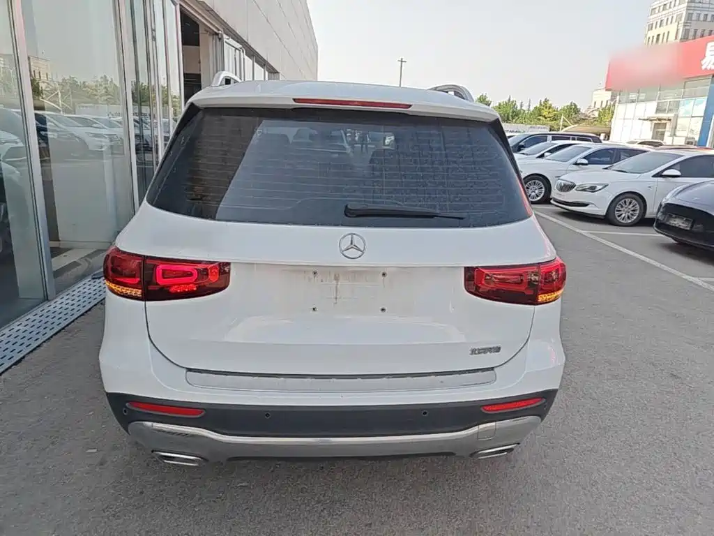 Mercedes-Benz GLB — миниатюра 6