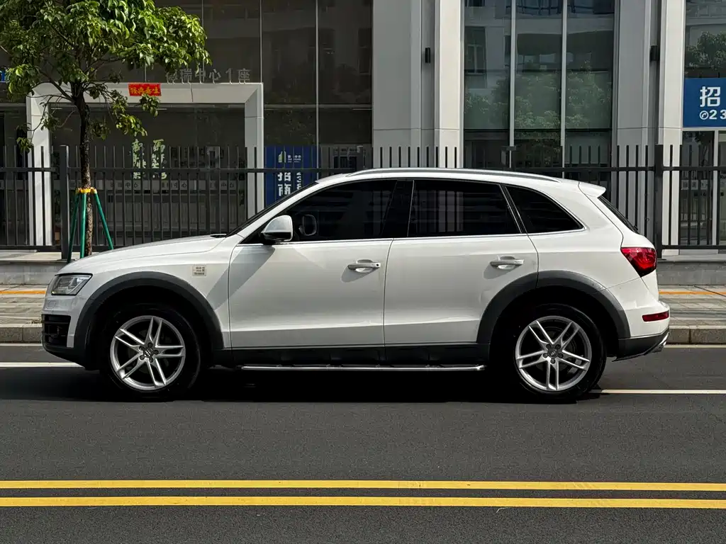 Audi Q5 — миниатюра 17