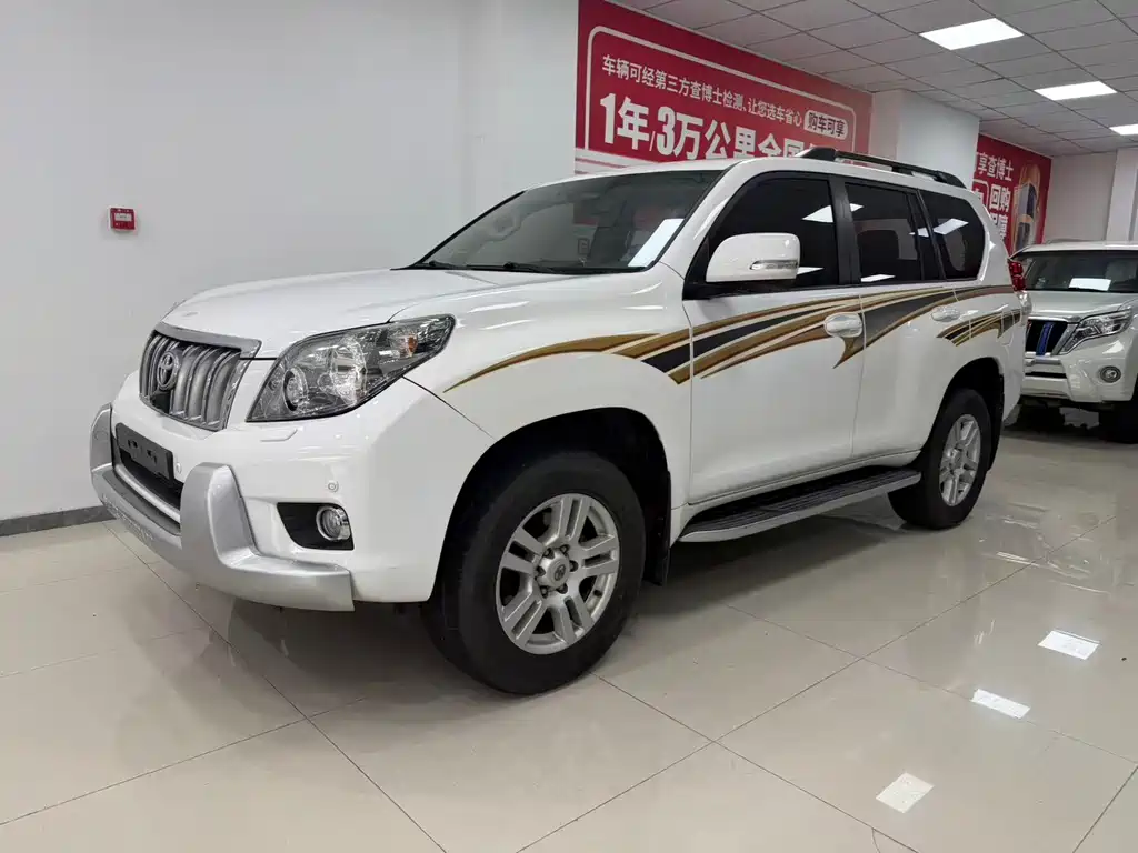 Toyota Land Cruiser Prado 2014 4.0L AT VX NAVI