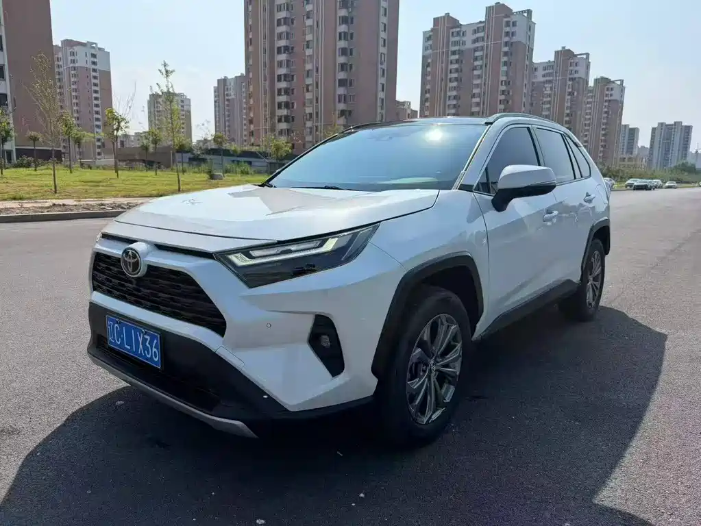 Toyota RAV4 — миниатюра 2