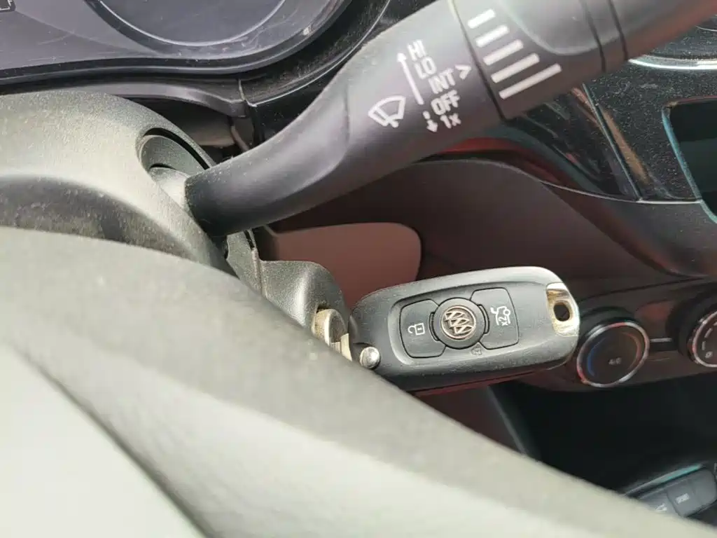 Buick Excelle — миниатюра 9