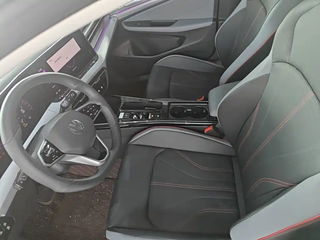 Volkswagen Lamando — миниатюра 15