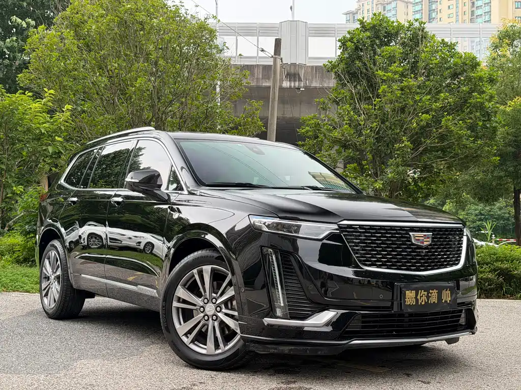 Cadillac XT6 2020 28T мест Luxury
